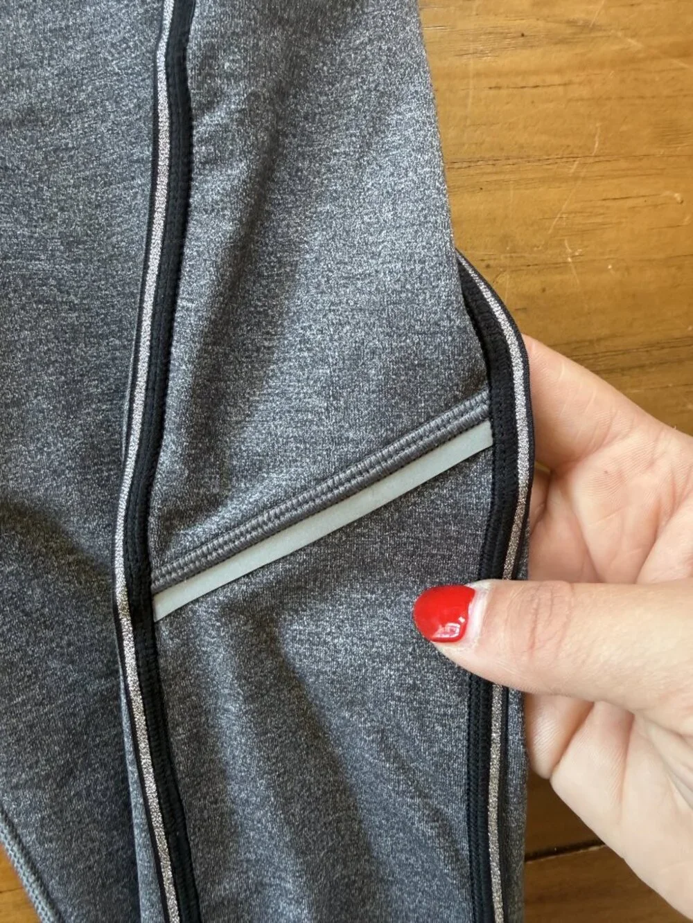 Lululemon Heather Gray Reflective Side-Zip Leggings Size 6
